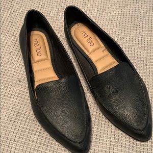 Me Too black flats